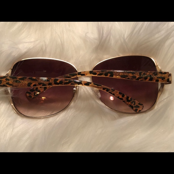 Steve Madden sunglasses - Picture 3 of 5